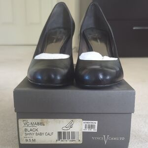 Vince Black Heels with Classic Pump Silhouette